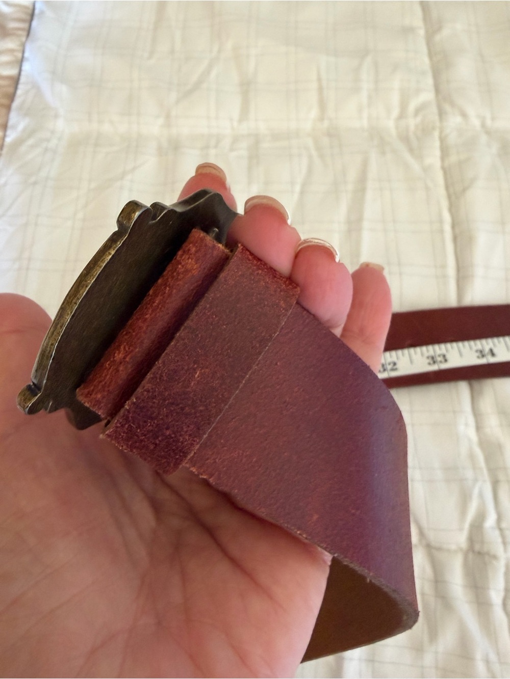 Circa 1990s Les Ailes de La Mode Leather Belt M Burgundy Wine Brass Buckle - Picture 9 of 10